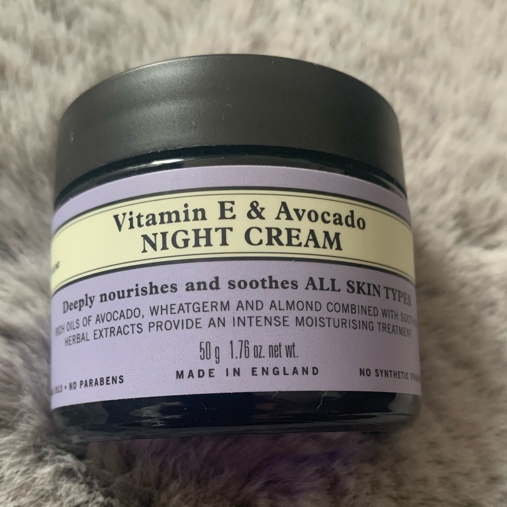 Vitamin E + Avocado Night Cream 50g: Neal’s Yard